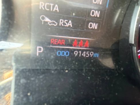 Used 2019 Toyota RAV4 XLE w/ Convenience Package AWD/4WD image 17