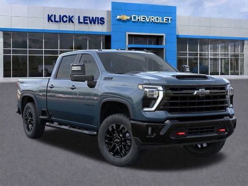 New 2026 Chevrolet Silverado 3500 LT w/ Trail Boss Package image 7