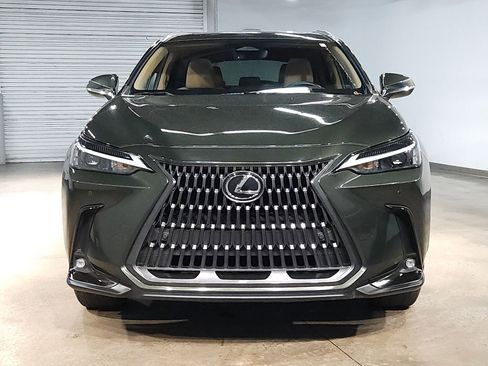Used 2025 Lexus NX 250 FWD w/ Premium Package image 2