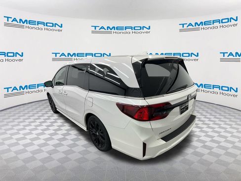 Used 2025 Honda Odyssey Sport-L image 3