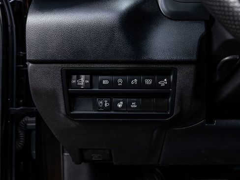 Used 2022 Toyota Tundra SR5 image 22