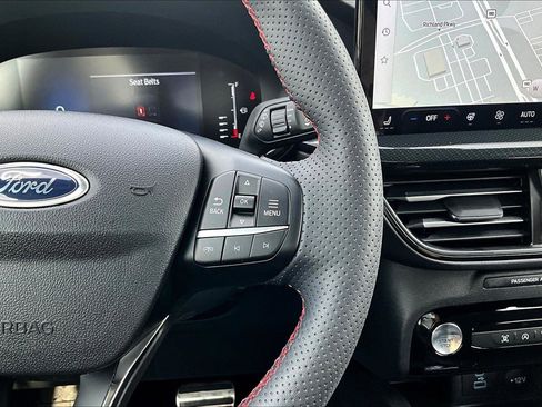 Certified 2023 Ford Escape ST-Line w/ Tech Pack #1 image 10