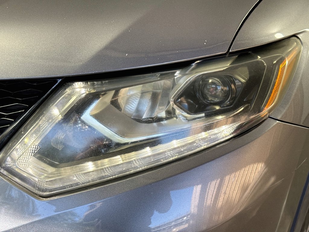 Used 2015 Nissan Rogue SL w/ SL Premium Package AWD/4WD image 41