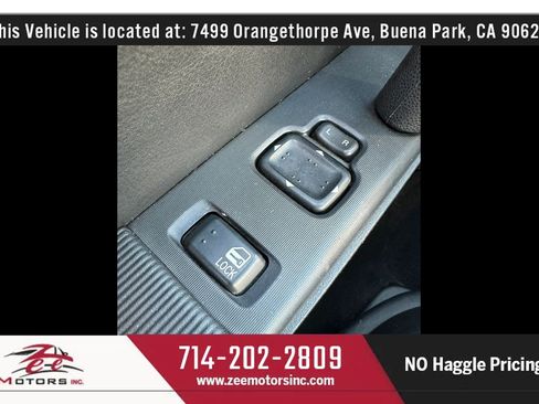 Used 2006 MAZDA MX-5 Miata Grand Touring w/ Premium Pkg RWD image 36