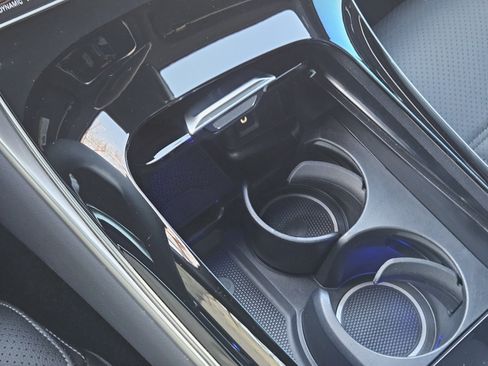 Used 2026 Mercedes-Benz GLC 300 4MATIC image 19