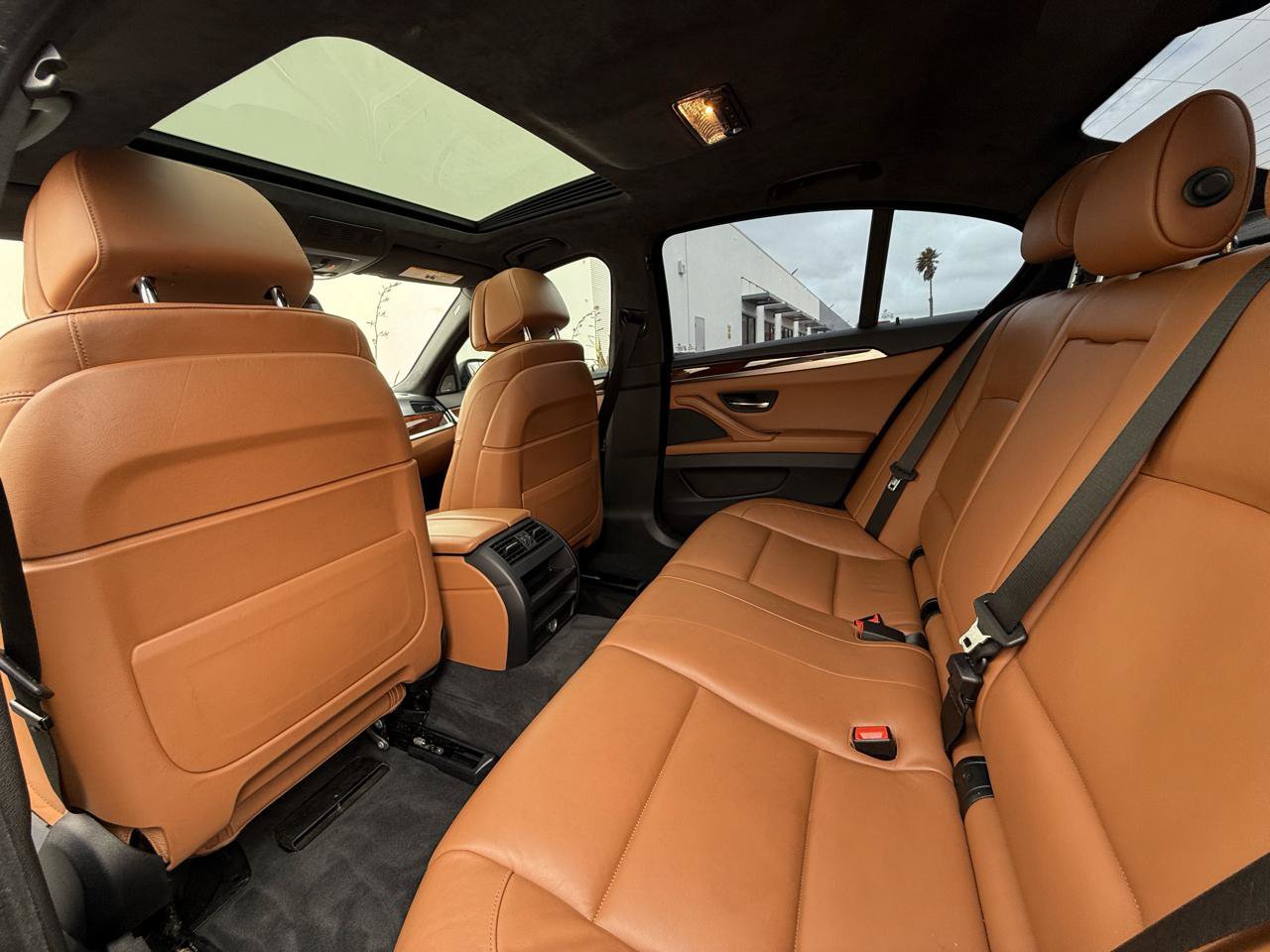Used 2015 BMW 550i Sedan RWD image 55
