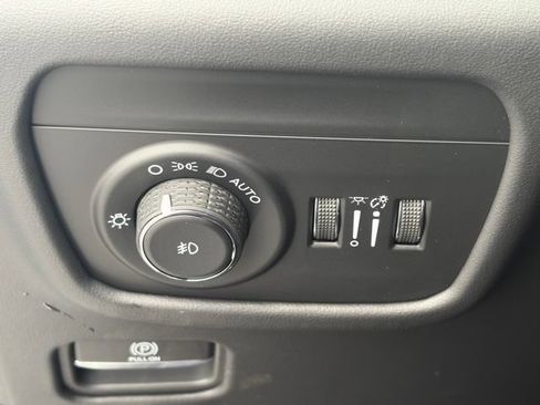 New 2026 Jeep Grand Cherokee L Summit AWD/4WD image 23