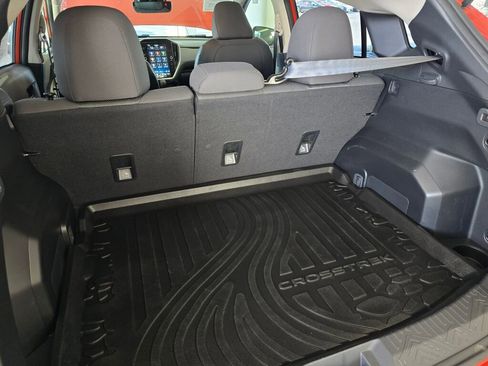 Used 2024 Subaru Crosstrek 2.0i Premium w/ Popular Package #4 image 15