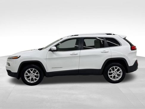 Used 2015 Jeep Cherokee Latitude AWD/4WD image 4