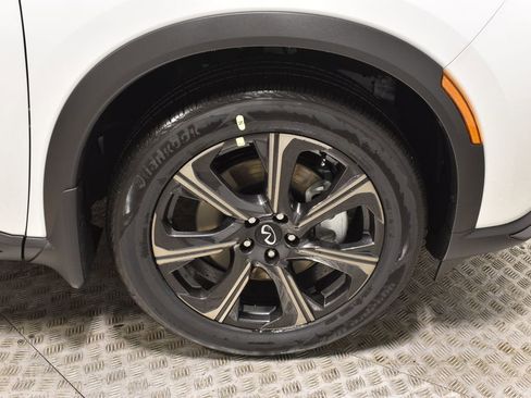 New 2026 INFINITI QX60 Autograph w/ Dark Cargo Package image 9