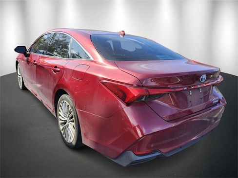 Used 2021 Toyota Avalon Limited w/ Advanced Safety Package image 6