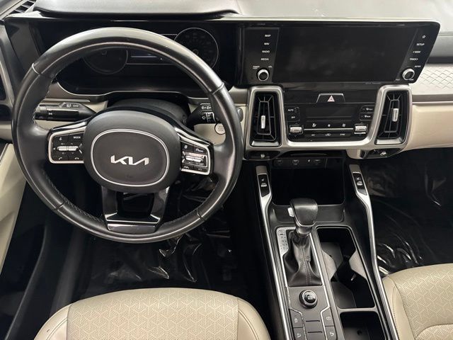 Used 2023 Kia Sorento S w/ Panoramic Sunroof Package FWD image 22
