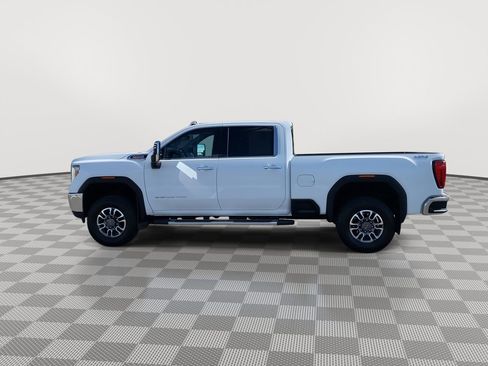 Used 2021 GMC Sierra 3500 SLT w/ SLT Convenience Package AWD/4WD image 4