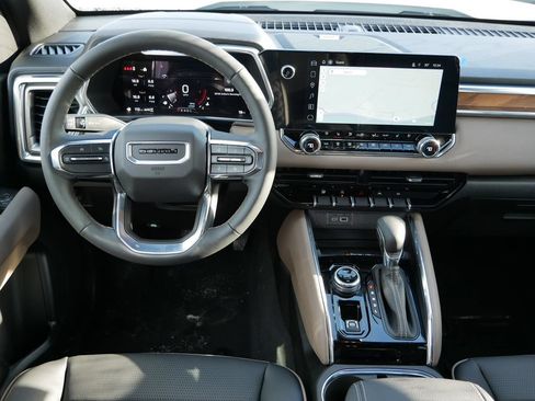 New 2026 GMC Canyon Denali AWD/4WD image 13