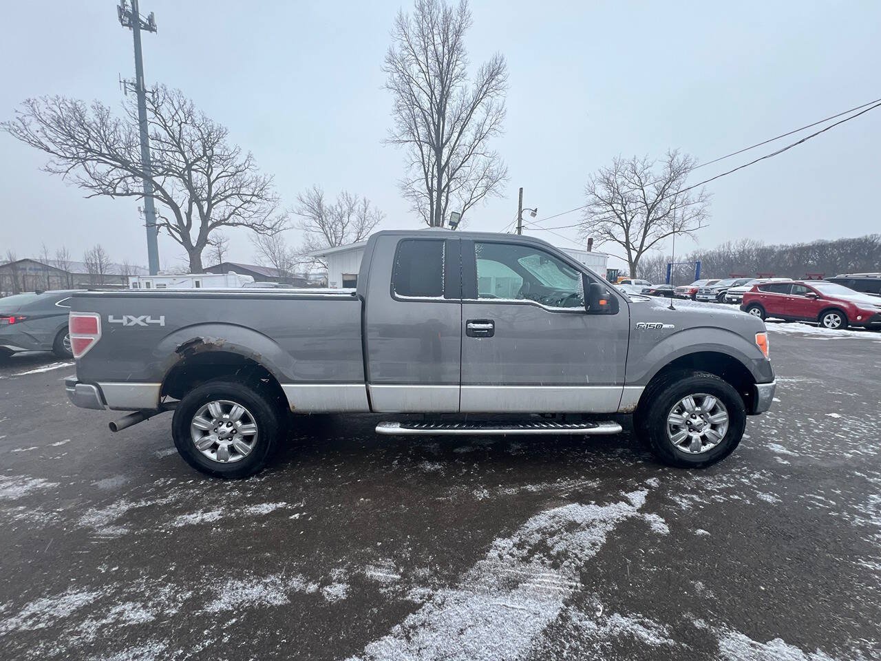Used 2012 Ford F150 XLT w/ XLT Chrome Pkg AWD/4WD image 4