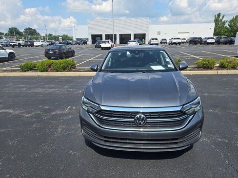 Used 2024 Volkswagen Jetta S FWD image 2
