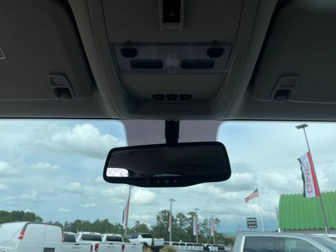 Used 2012 GMC Sierra 2500 SLE w/ SLE Preferred Package image 19