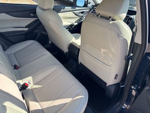 Used 2021 Subaru Impreza 2.0i Limited image 24