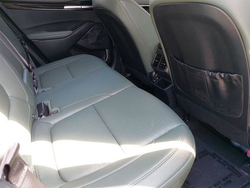 Certified 2025 Kia Seltos SX w/ SX Sunroof Package image 11