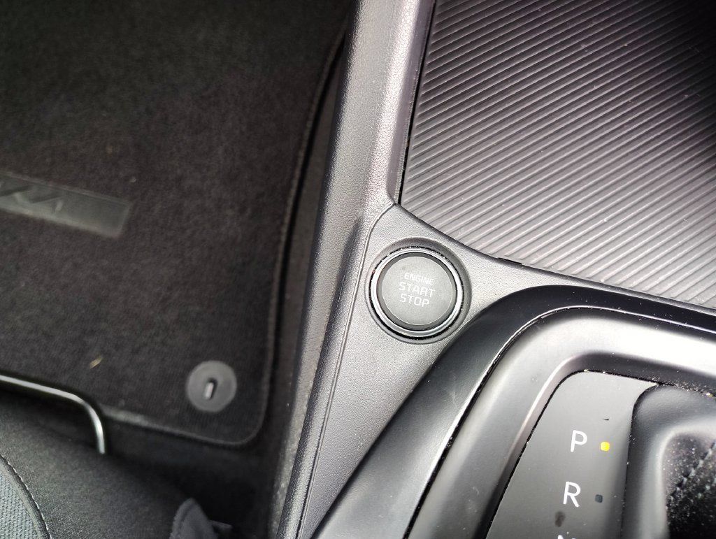 Certified 2025 Kia K4 FWD image 23