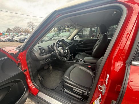 Used 2016 MINI Cooper Clubman image 5