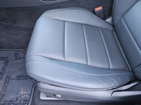 Certified 2026 Mercedes-Benz GLE 350 4MATIC image 25