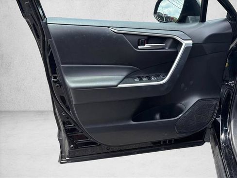 Certified 2025 Toyota RAV4 XLE FWD image 11