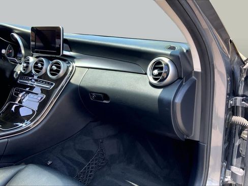 Used 2017 Mercedes-Benz C 300 Sedan image 19