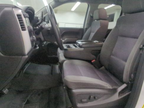 Used 2016 Chevrolet Silverado 2500 LT w/ LT Convenience Package AWD/4WD image 9