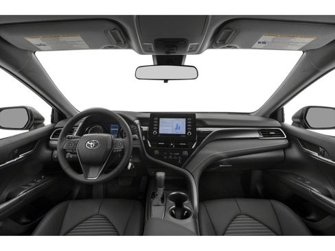 Used 2022 Toyota Camry SE w/ Convenience Package FWD image 5