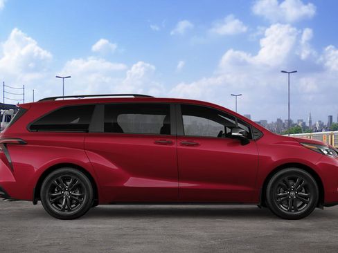 New 2026 Toyota Sienna XSE image 14