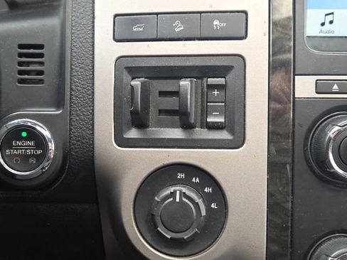 Used 2016 Ford Expedition Max Limited AWD/4WD image 34