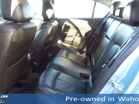 Used 2011 Chevrolet Cruze LT image 17