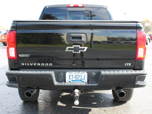 Used 2018 Chevrolet Silverado 1500 LTZ Z71 w/ LTZ Plus Package image 5