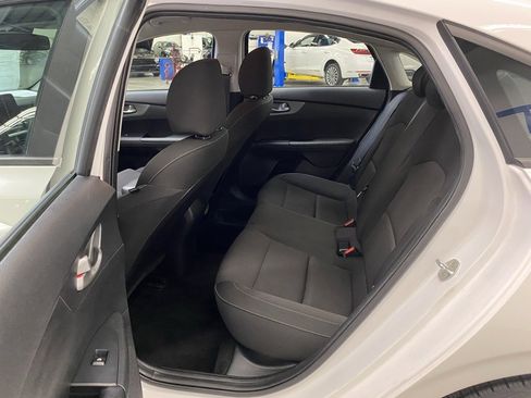 Used 2021 Kia Forte LXS image 22