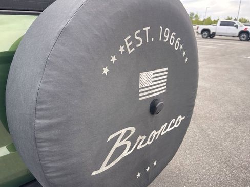 Used 2022 Ford Bronco Outer Banks AWD/4WD image 14
