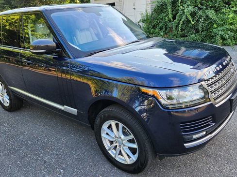 Used 2016 Land Rover Range Rover image 21