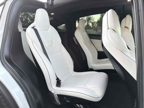 Used 2016 Tesla Model X 90D image 66