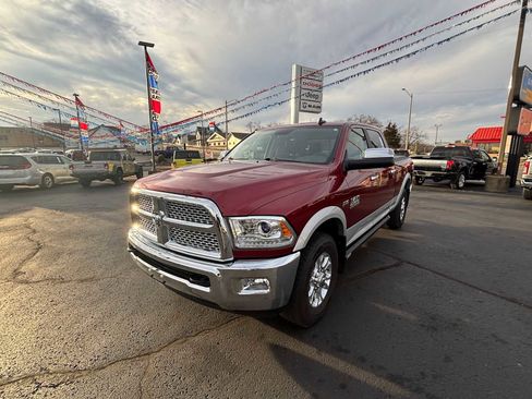 Used 2015 RAM 2500 Laramie image 1