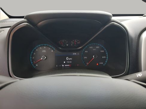 Used 2019 Chevrolet Colorado ZR2 image 36