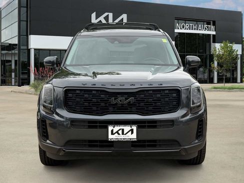 Certified 2022 Kia Telluride EX w/ EX Premium Package AWD/4WD image 4
