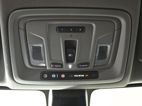 Used 2023 Chevrolet Silverado 2500 LTZ w/ LTZ Plus Package image 34