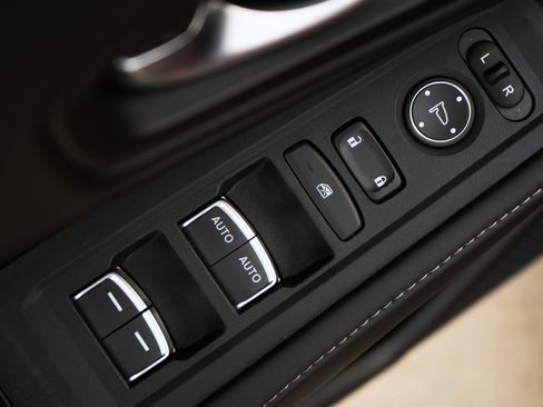 Used 2024 Honda Accord Sport image 37