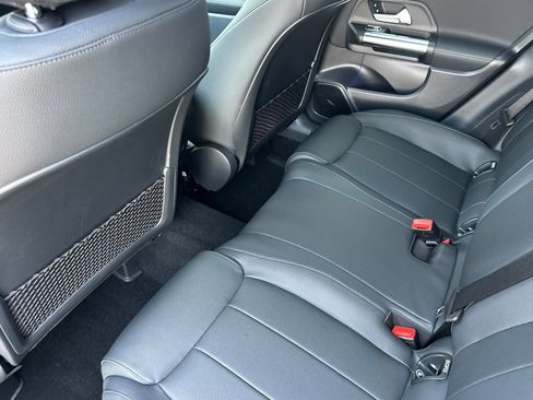 New 2025 Mercedes-Benz GLA 250 image 12