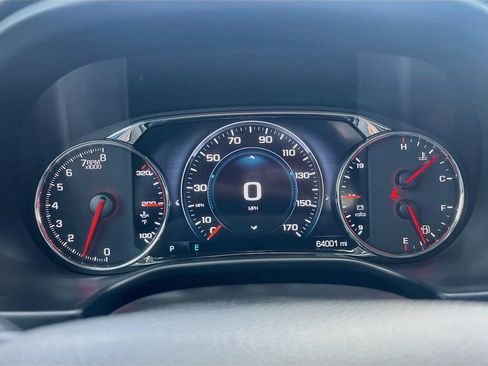 Used 2019 GMC Acadia Denali w/ Technology Package FWD image 12
