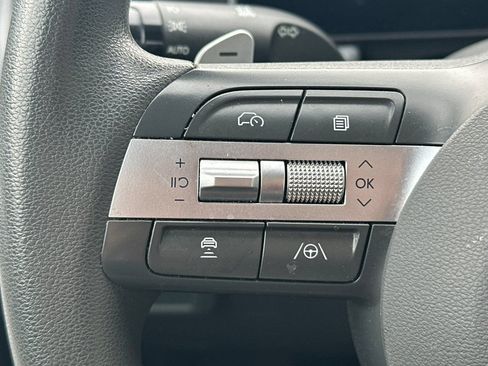 Used 2025 Hyundai Sonata SEL FWD image 26