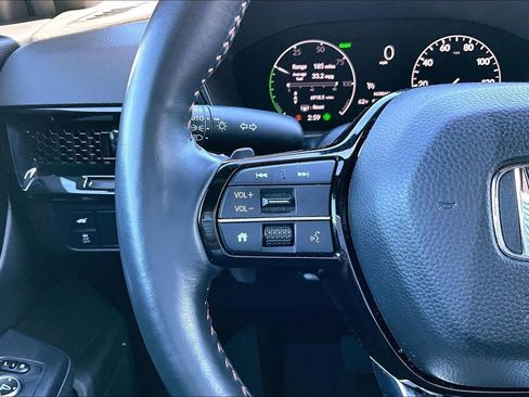 Used 2023 Honda CR-V Sport Touring image 18
