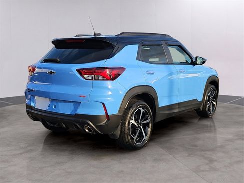 Certified 2023 Chevrolet TrailBlazer RS w/ Convenience Package image 4