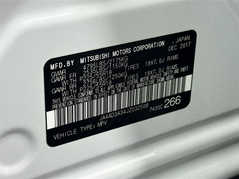 Used 2018 Mitsubishi Outlander SE image 28