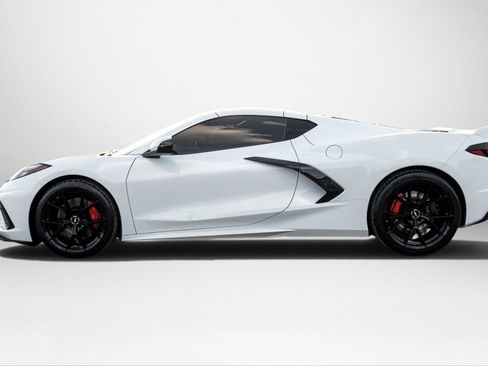 Used 2020 Chevrolet Corvette Stingray Preferred Cpe w/ 2LT Preferred Equipment Group RWD image 8
